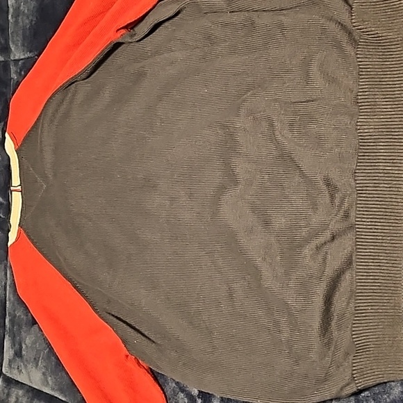 Men's Tommy Hilfiger sweater - Picture 6 of 8